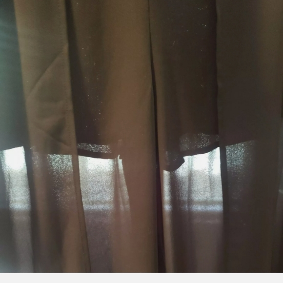 Nordstrom's Arc & Co. Pallazo pant shorts underneath- - Picture 7 of 9